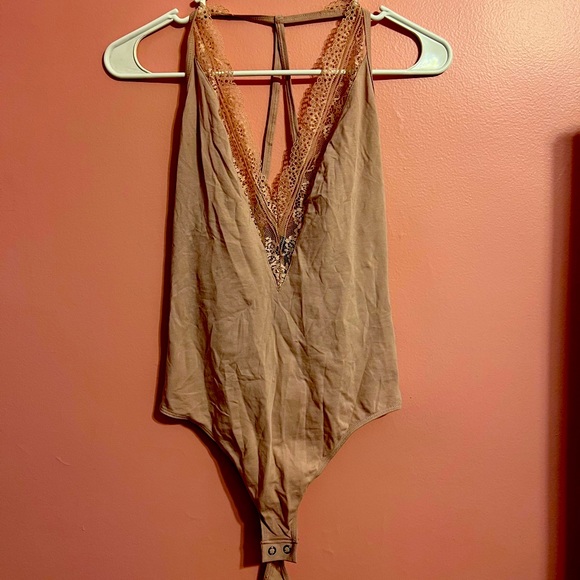 Express strappy back low cut body suit, NWT - Picture 1 of 1